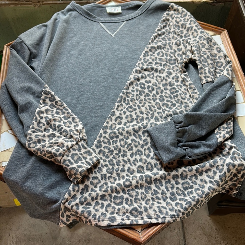 Long sleeve sweater